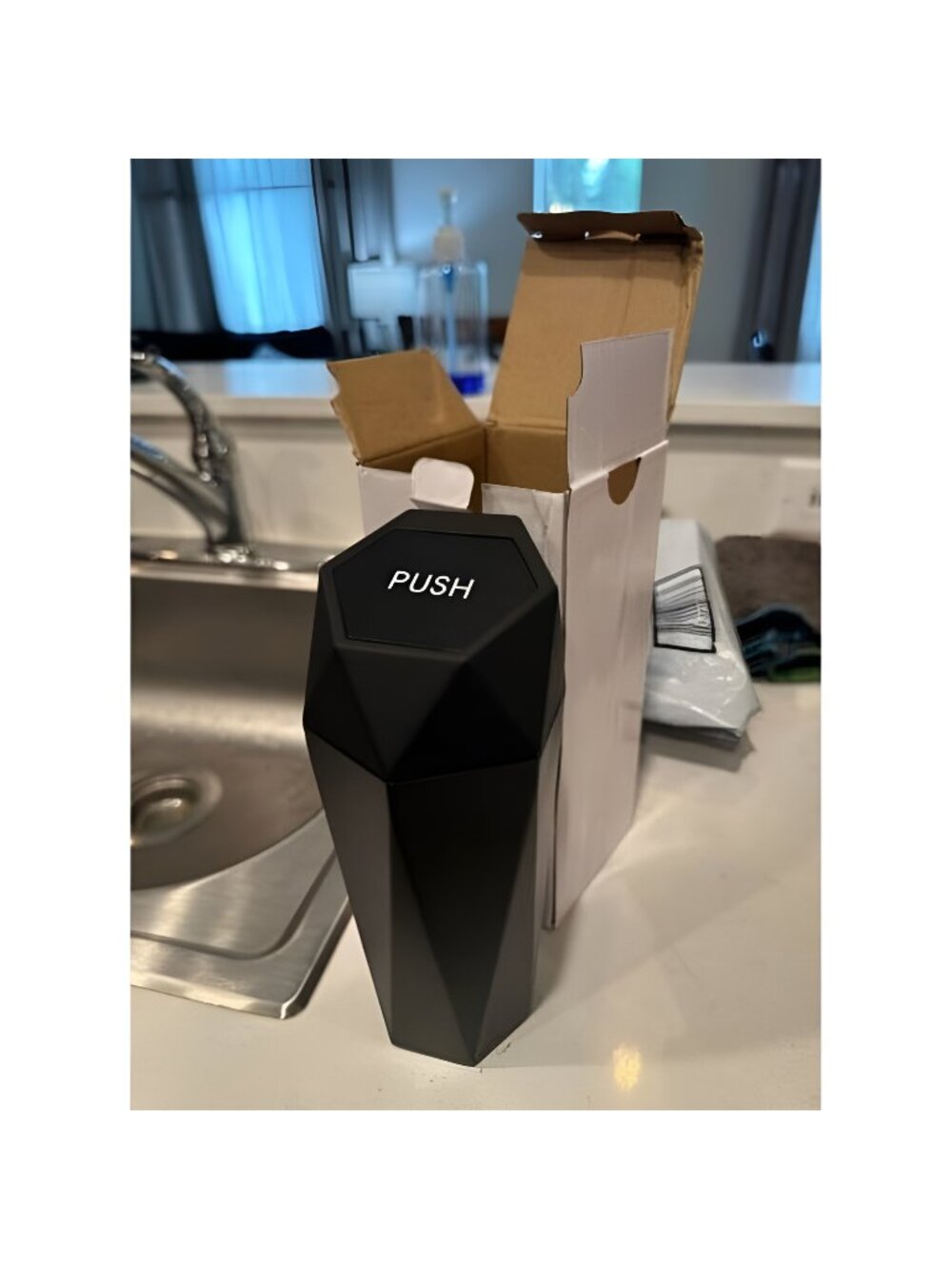 Car Trash Can with Lid, Diamond Design Small Automatic Portable Trash Can